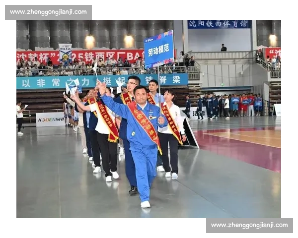 铁西厂超开幕:扫地僧一脚踢出工业热血 铁西厂超开幕:扫地僧一脚踢出工业热血